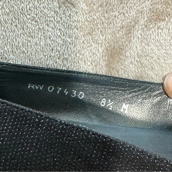 Stuart Weitzman Black Leather Flats Grosgrain Ribbon Black Studs Size 8.5 - Picture 9 of 10